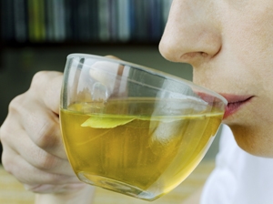 Green tea may treat diabetes complications